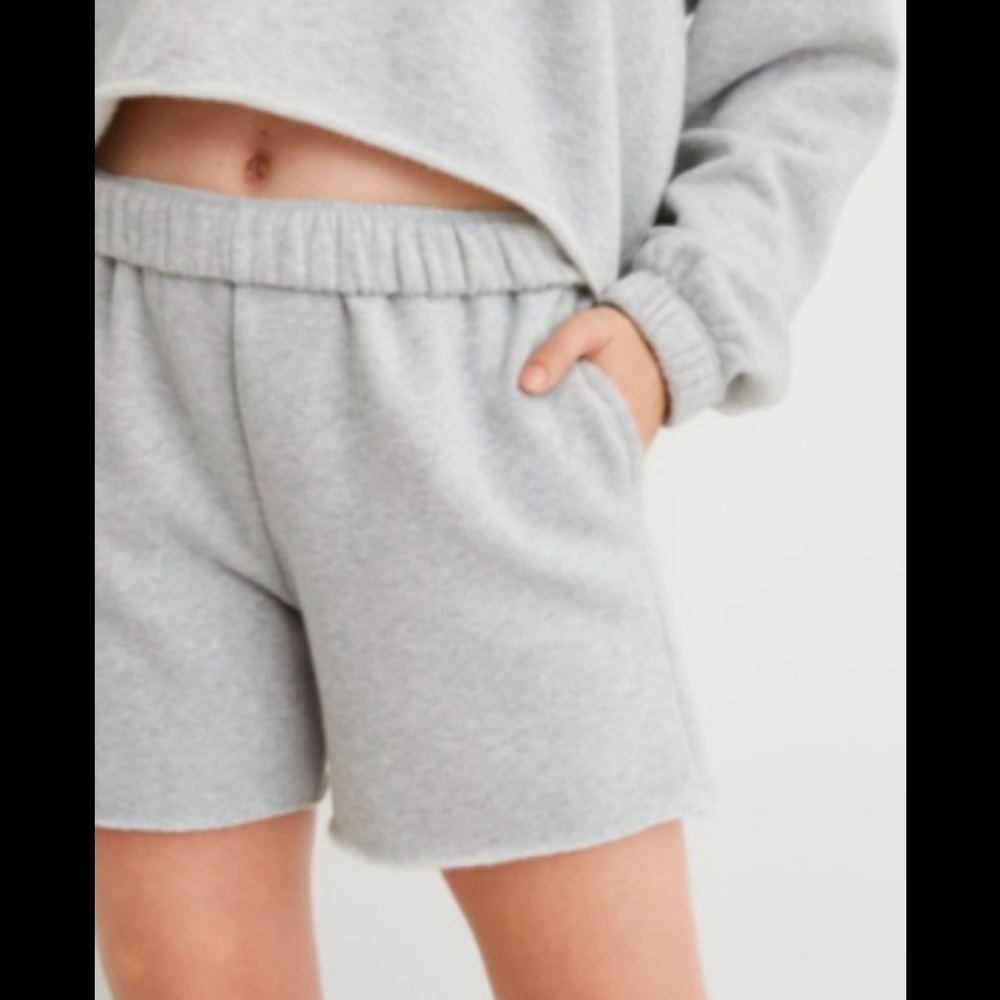 Aerie cut off gray jogger shorts Med